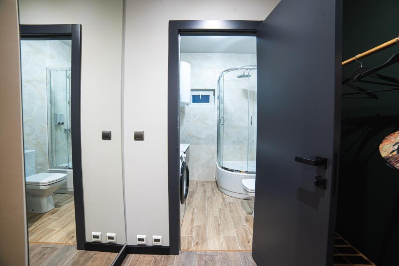 Luxury Apartments Petofi Uzhhorod Ngoại thất bức ảnh