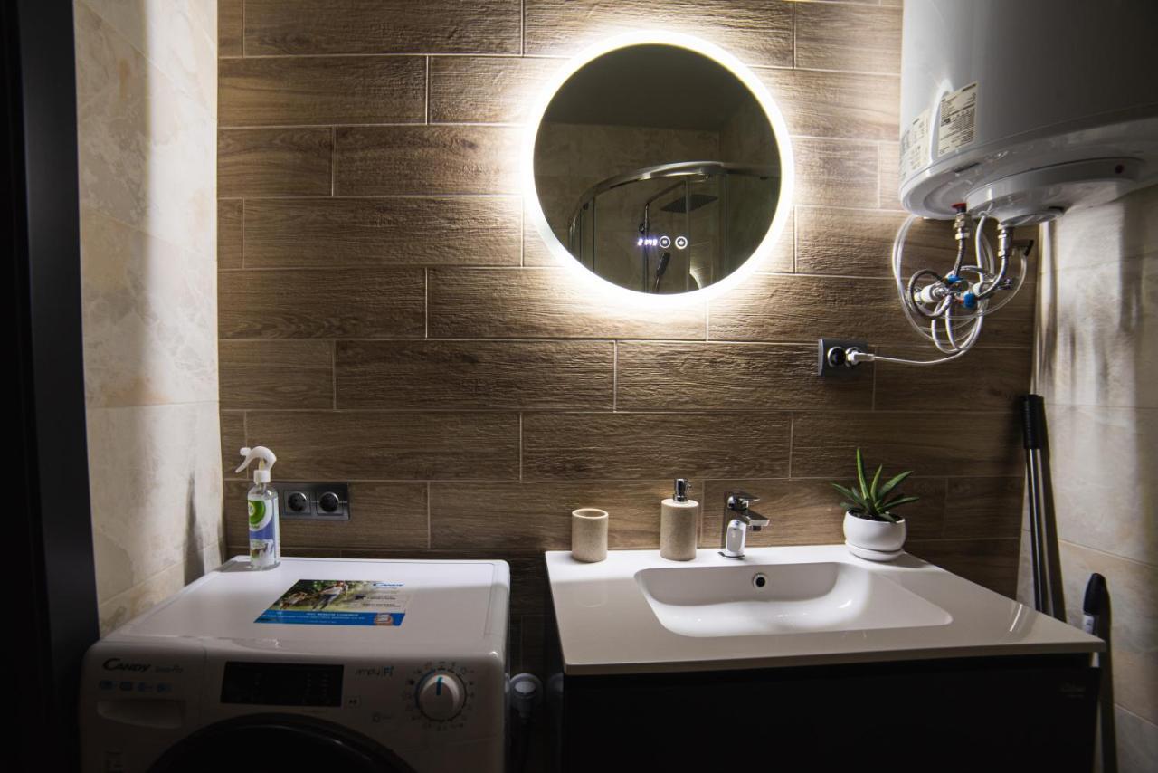 Luxury Apartments Petofi Uzhhorod Ngoại thất bức ảnh